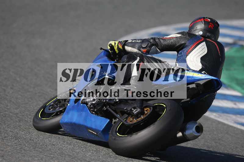 /Archiv-2024/02 29.01.-02.02.2024 Moto Center Thun Jerez/Gruppe blau-blue/backside